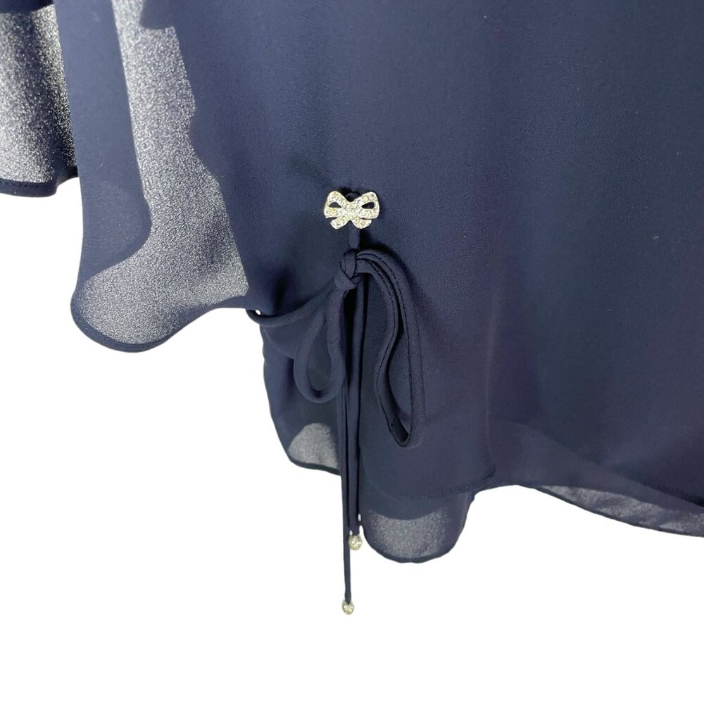 Victoria Morgan Vintage Navy Blue Cape style Top Silver bow accents Size Medium - Picture 8 of 12